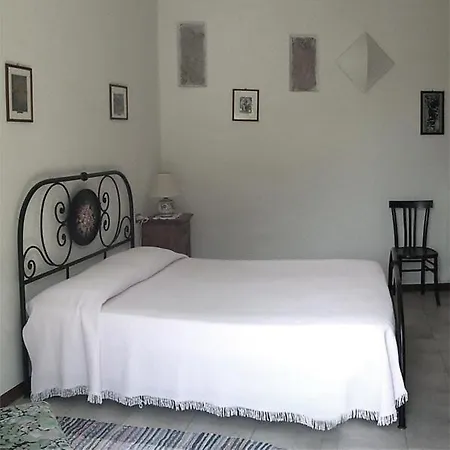 L'oasi アパートホテル